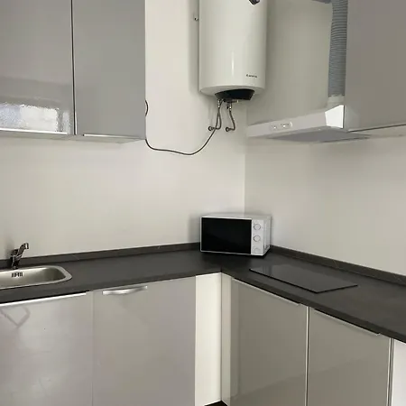 Europa Unita Daire *