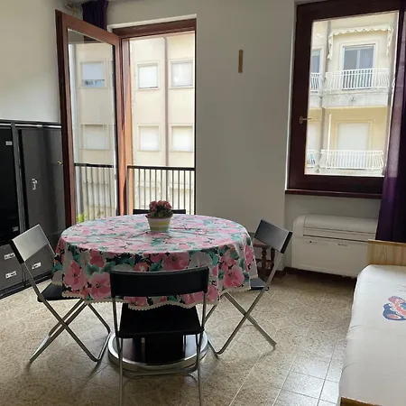 Europa Unita Daire Grado